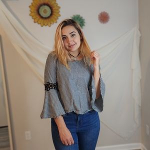 Medium blouse by Passport